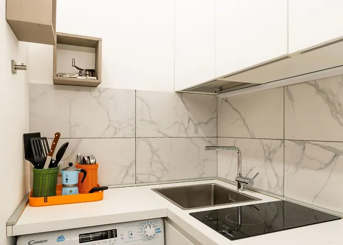 Nyaraló Terrazza Con Glicine By Interhome Alassio