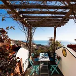Ferienhaus Terrazza Con Glicine By Interhome Alassio