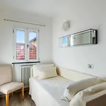 Terrazza Con Glicine By Interhome Semesterbostad *