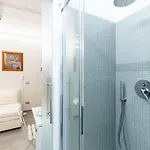Terrazza Con Glicine By Interhome Ferienhaus Alassio