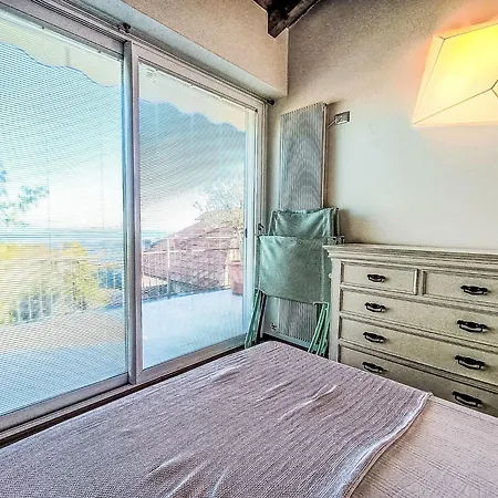 Tatil Evi Terrazza Con Glicine By Interhome Alassio