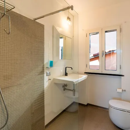 Сasa de vacaciones Terrazza Con Glicine By Interhome