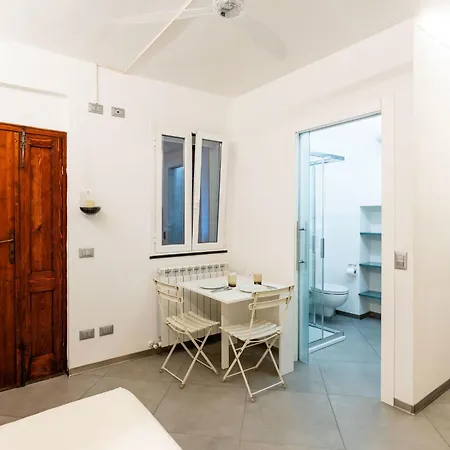 Terrazza Con Glicine By Interhome *