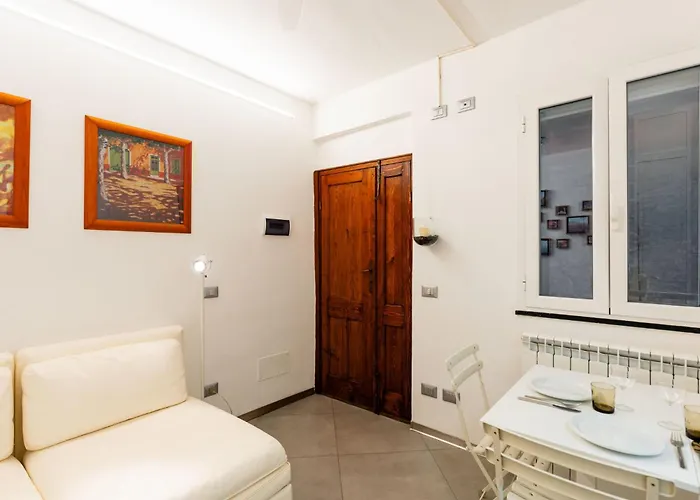 Terrazza Con Glicine By Interhome *